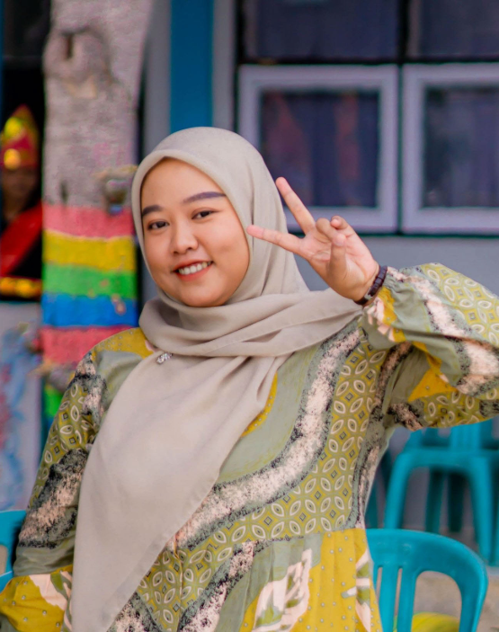 Yuli Astriani., S. Pd.
