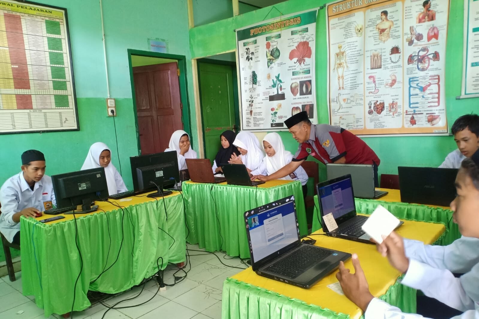 Pendaftaran Online PKBM Lophia